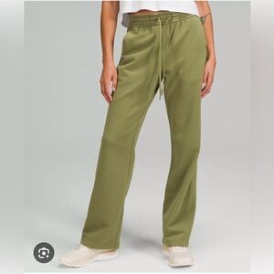 Lululemon Loungeful Straight Leg Pant